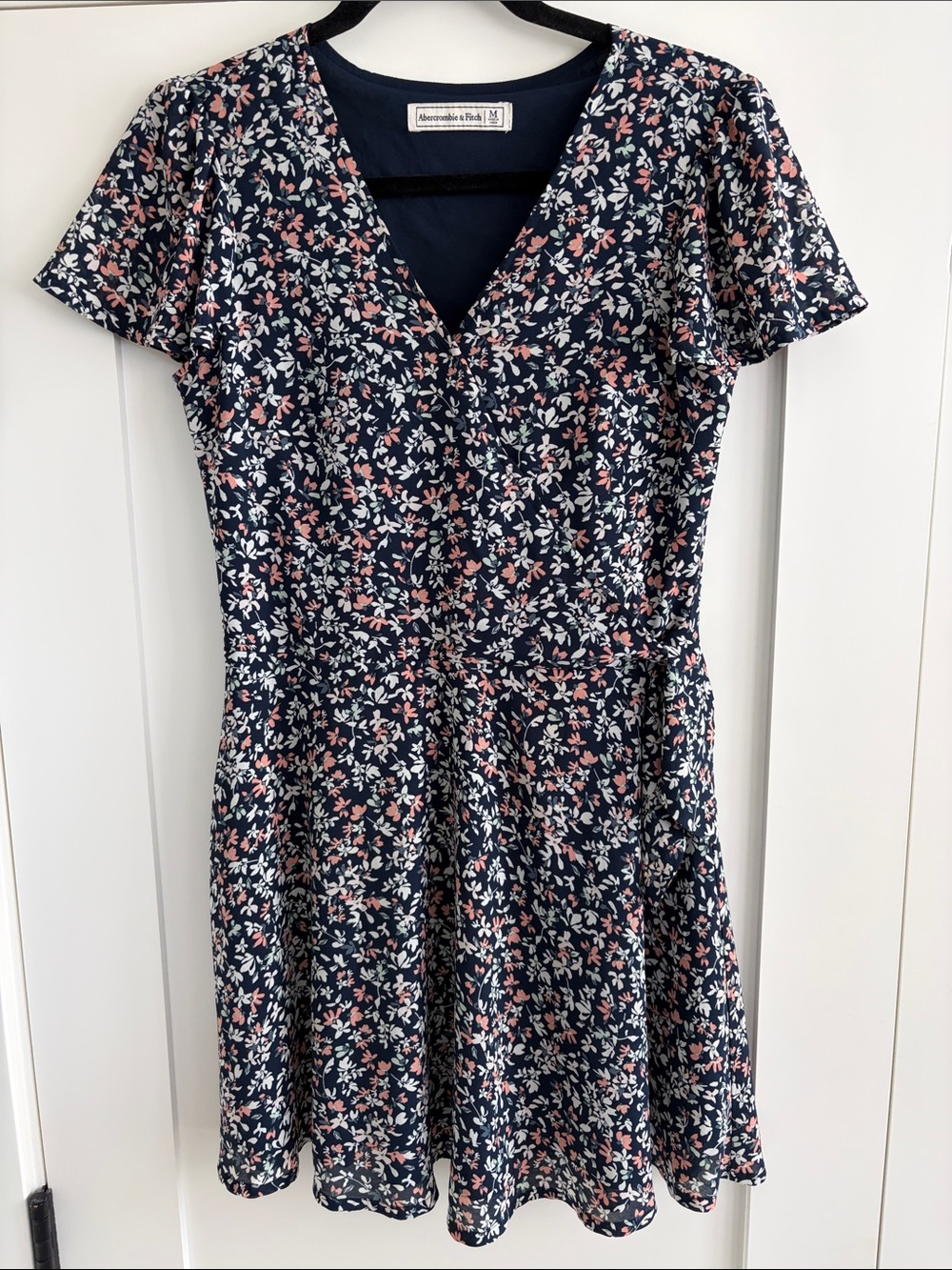 Abercrombie & Fitch Floral Side-Tie Faux-Wrap Mini Dress - Medium